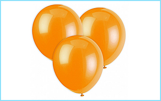 Ballons in leuchtendem Orange